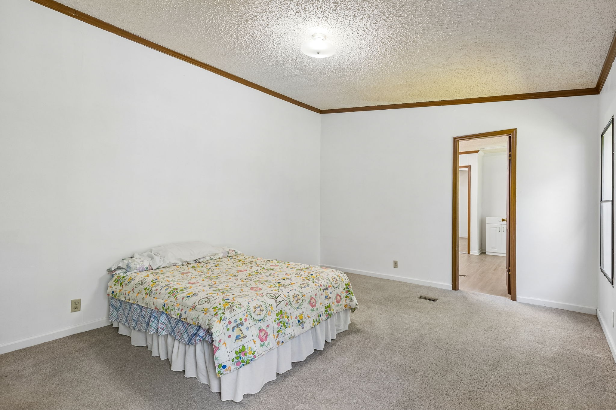 2588 Greer Rd