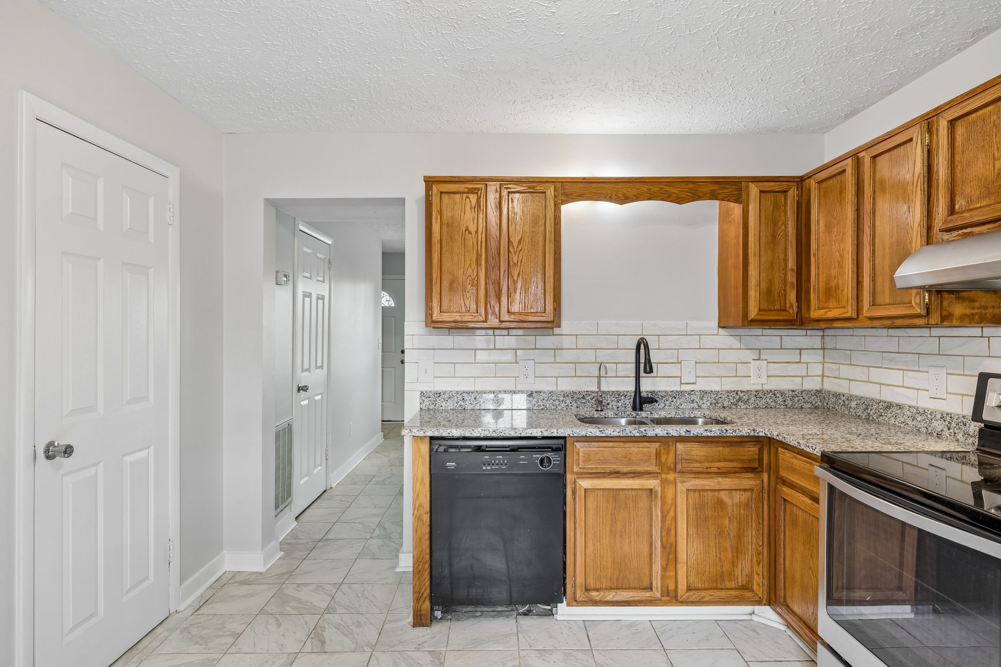 211 Archwood Dr