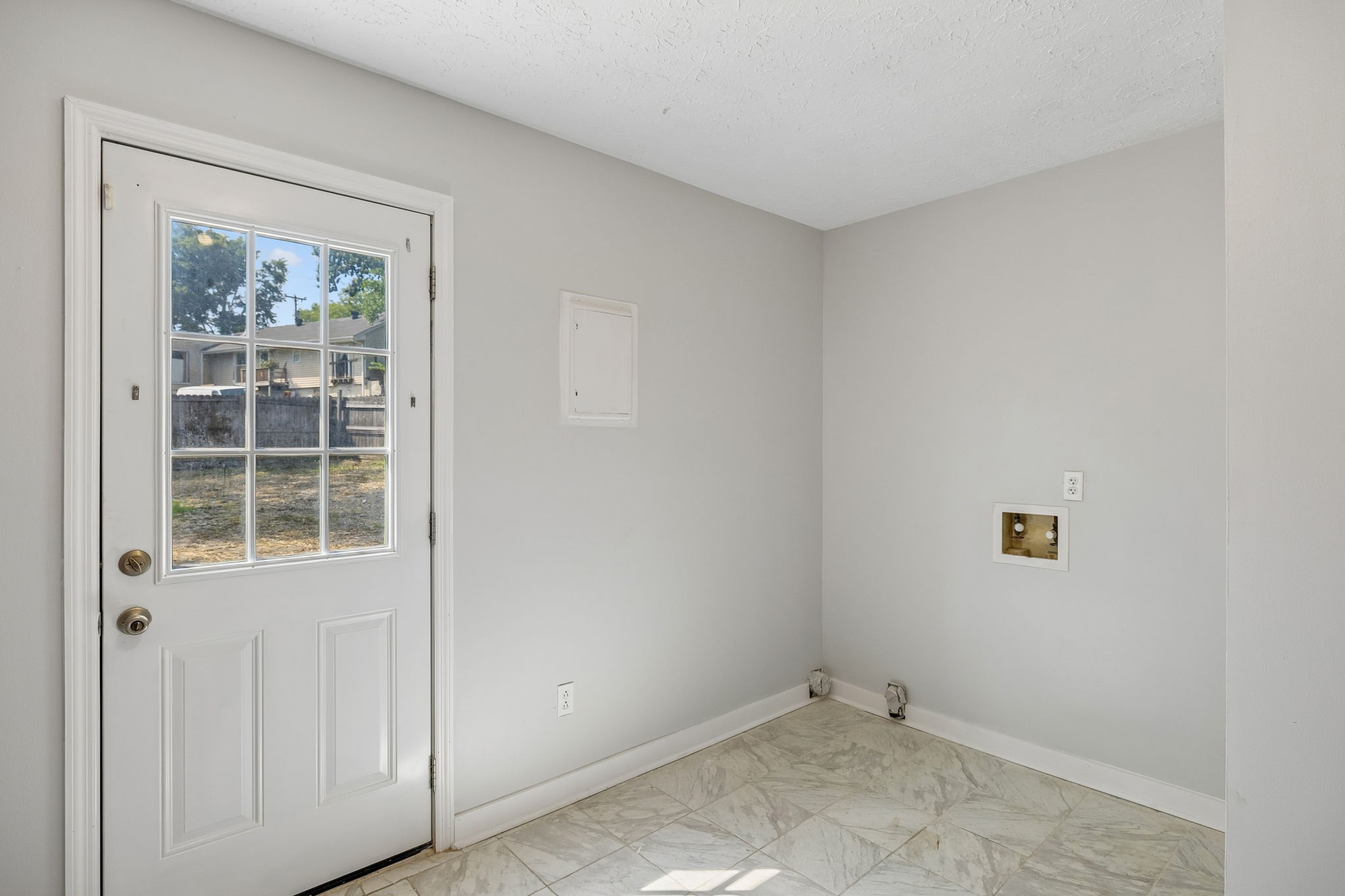 211 Archwood Dr