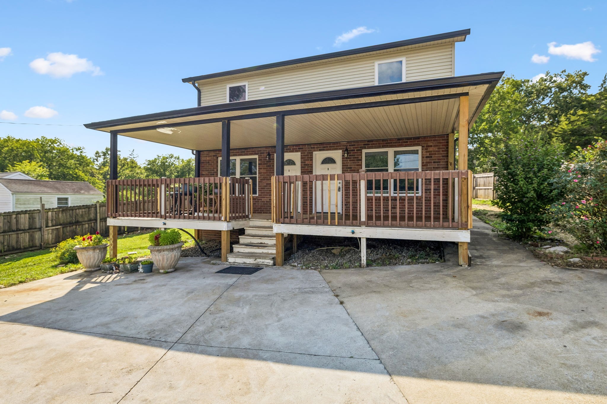 211 Archwood Dr