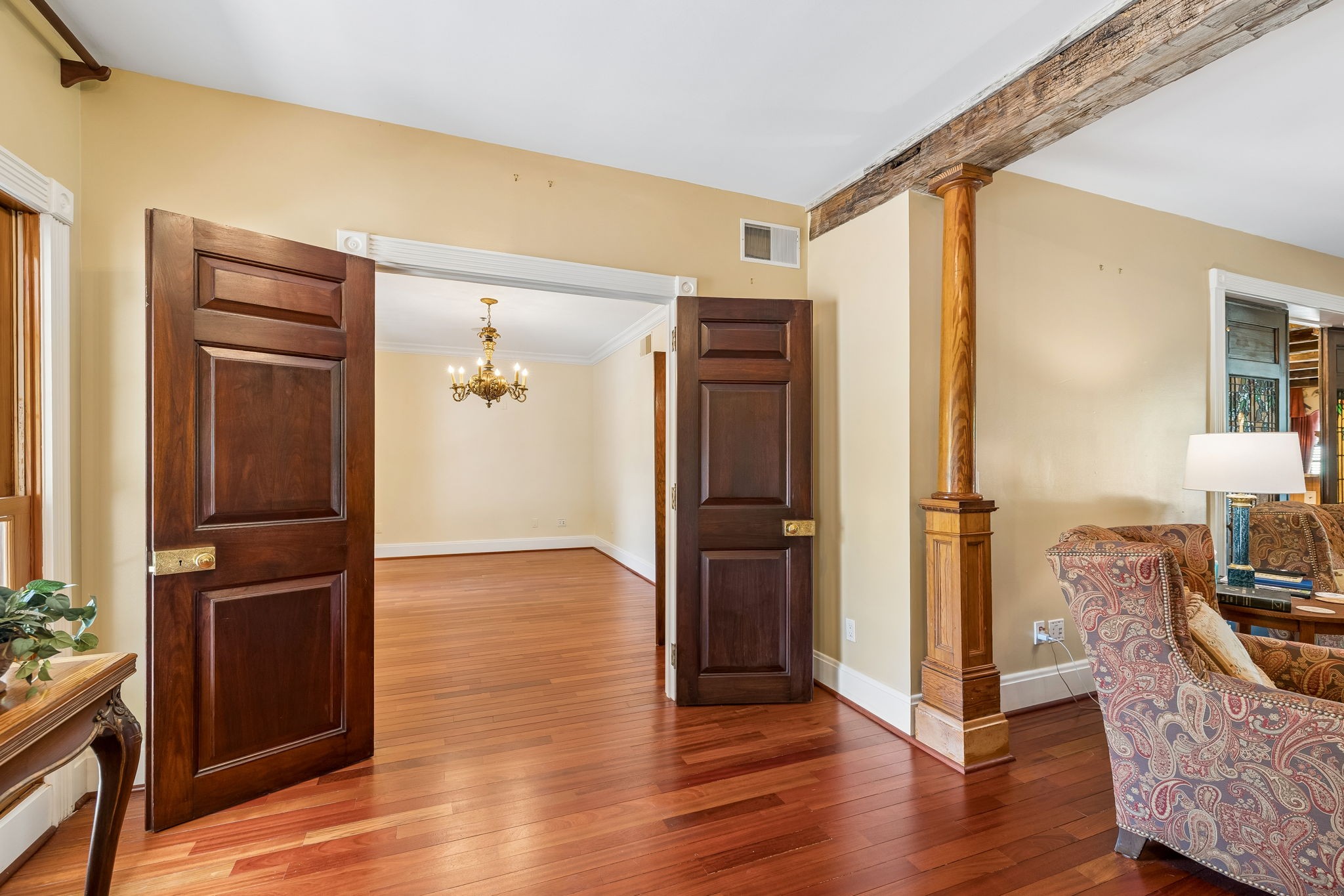 1374 Peter Pond Rd