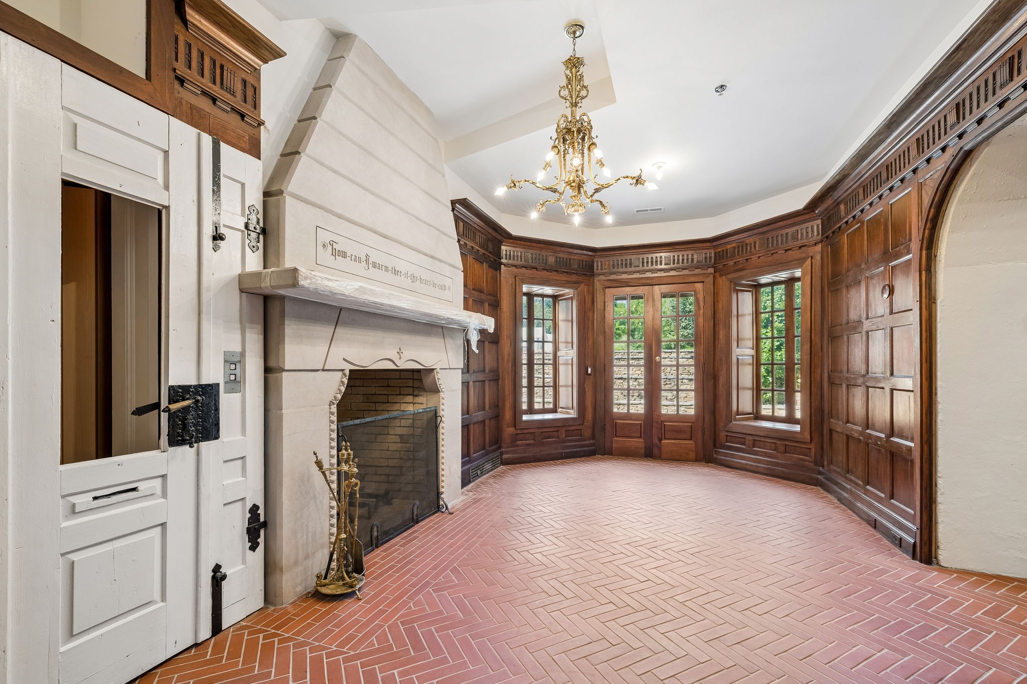 1374 Peter Pond Rd