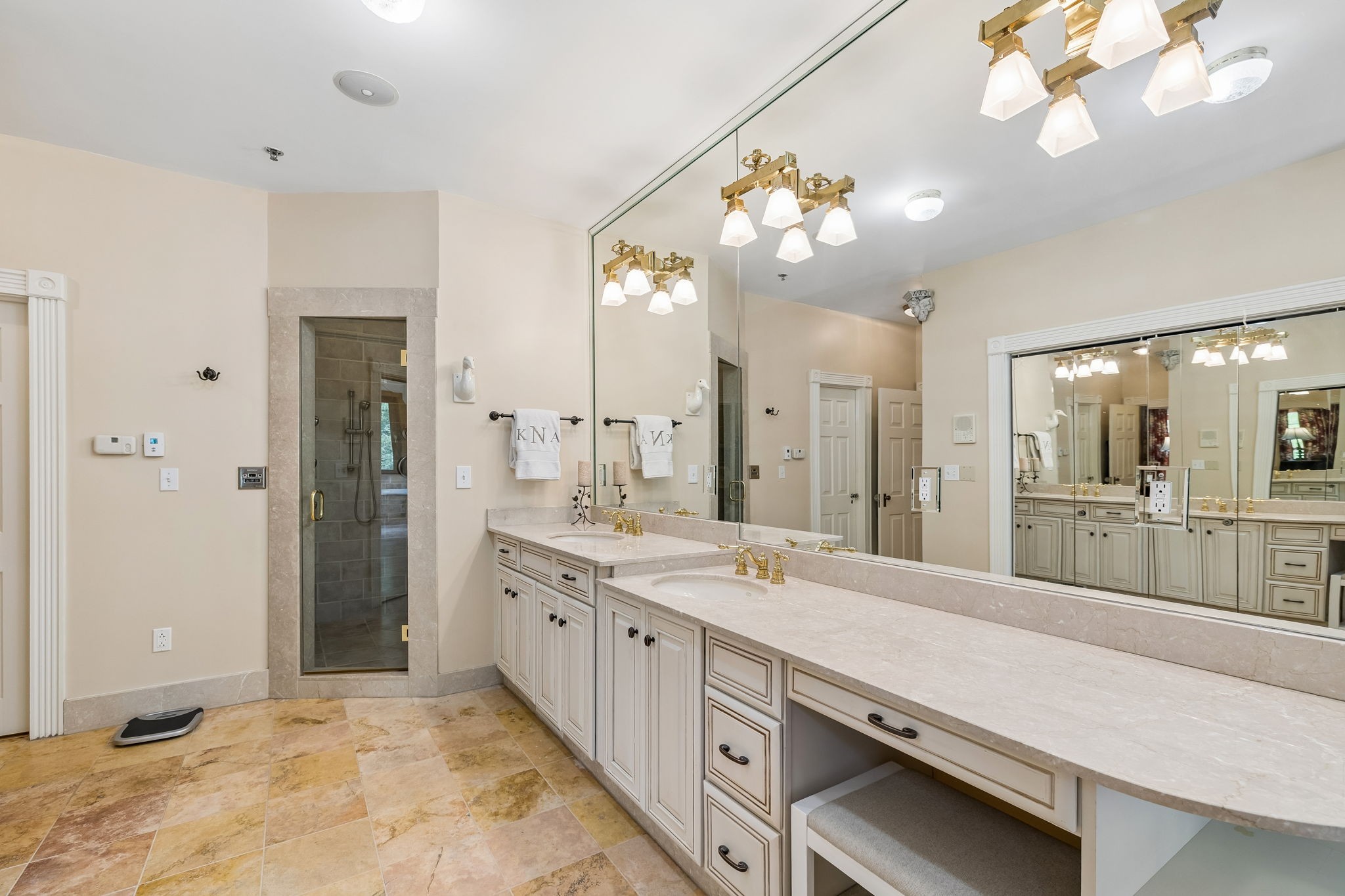 1374 Peter Pond Rd