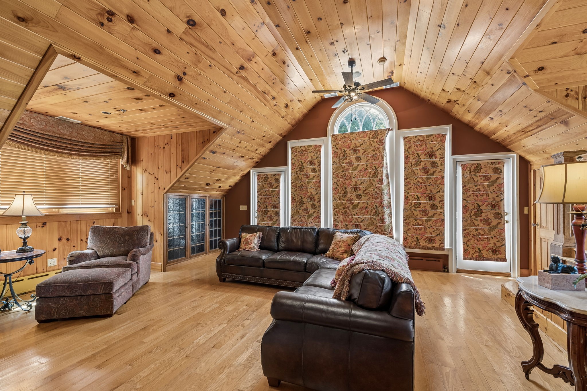 1374 Peter Pond Rd