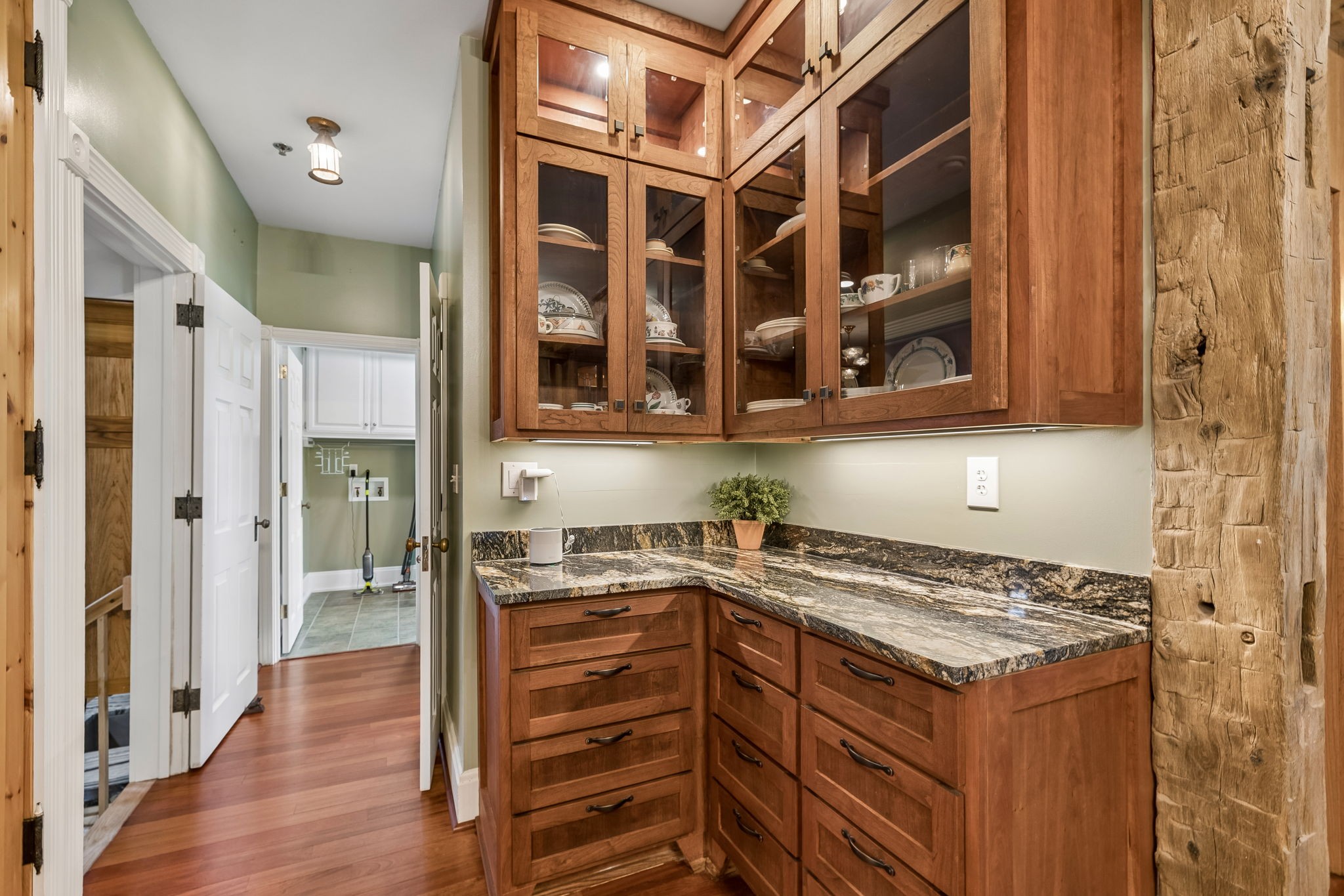 1374 Peter Pond Rd