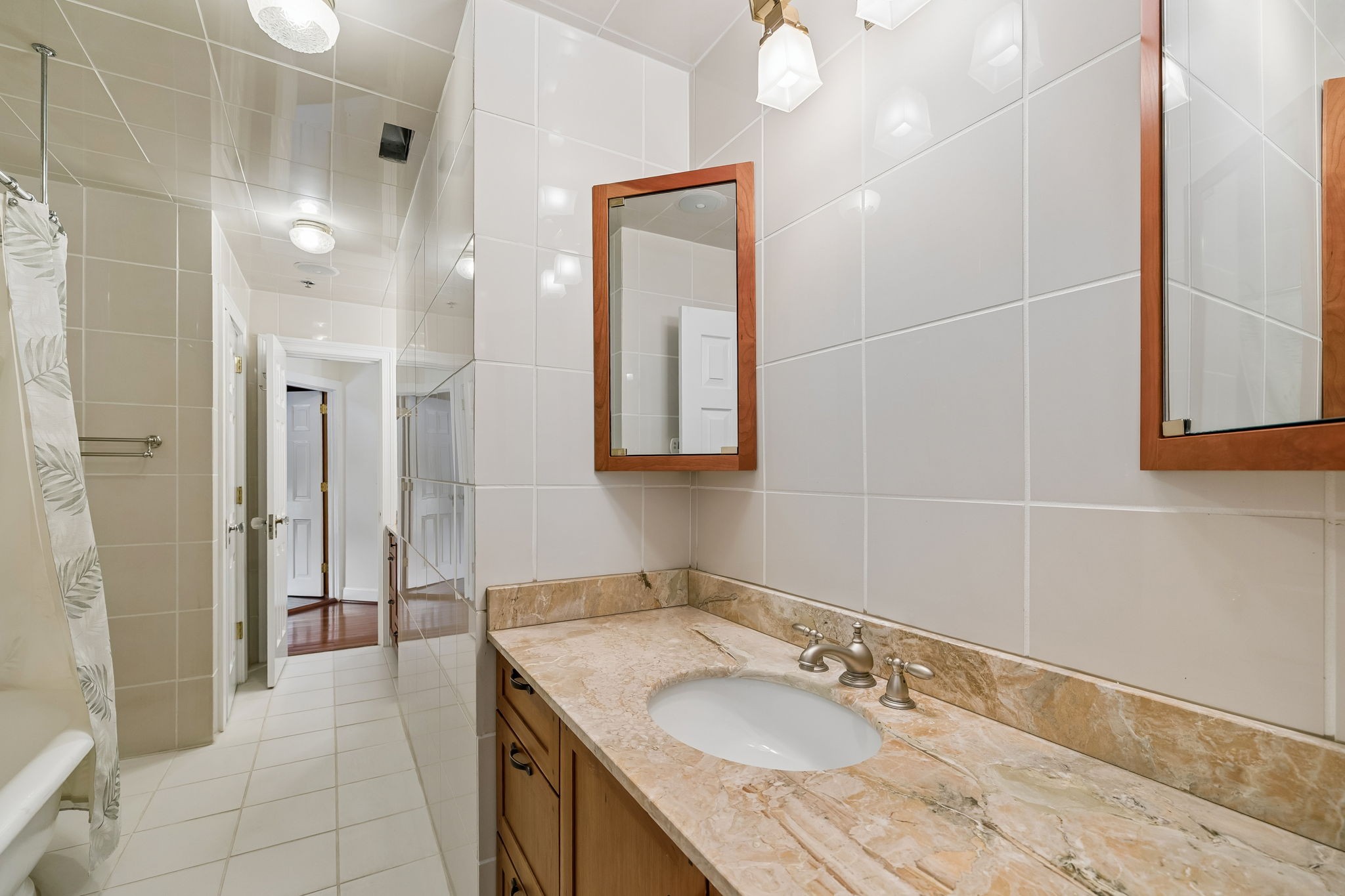 1374 Peter Pond Rd