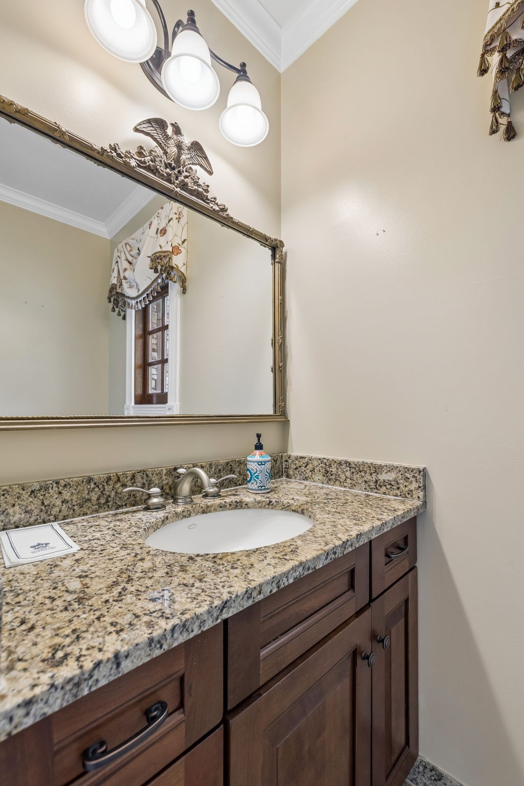 1374 Peter Pond Rd