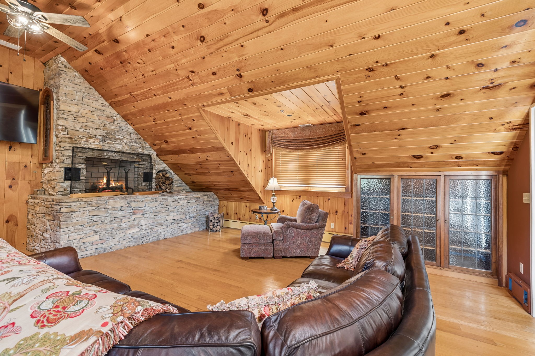 1374 Peter Pond Rd