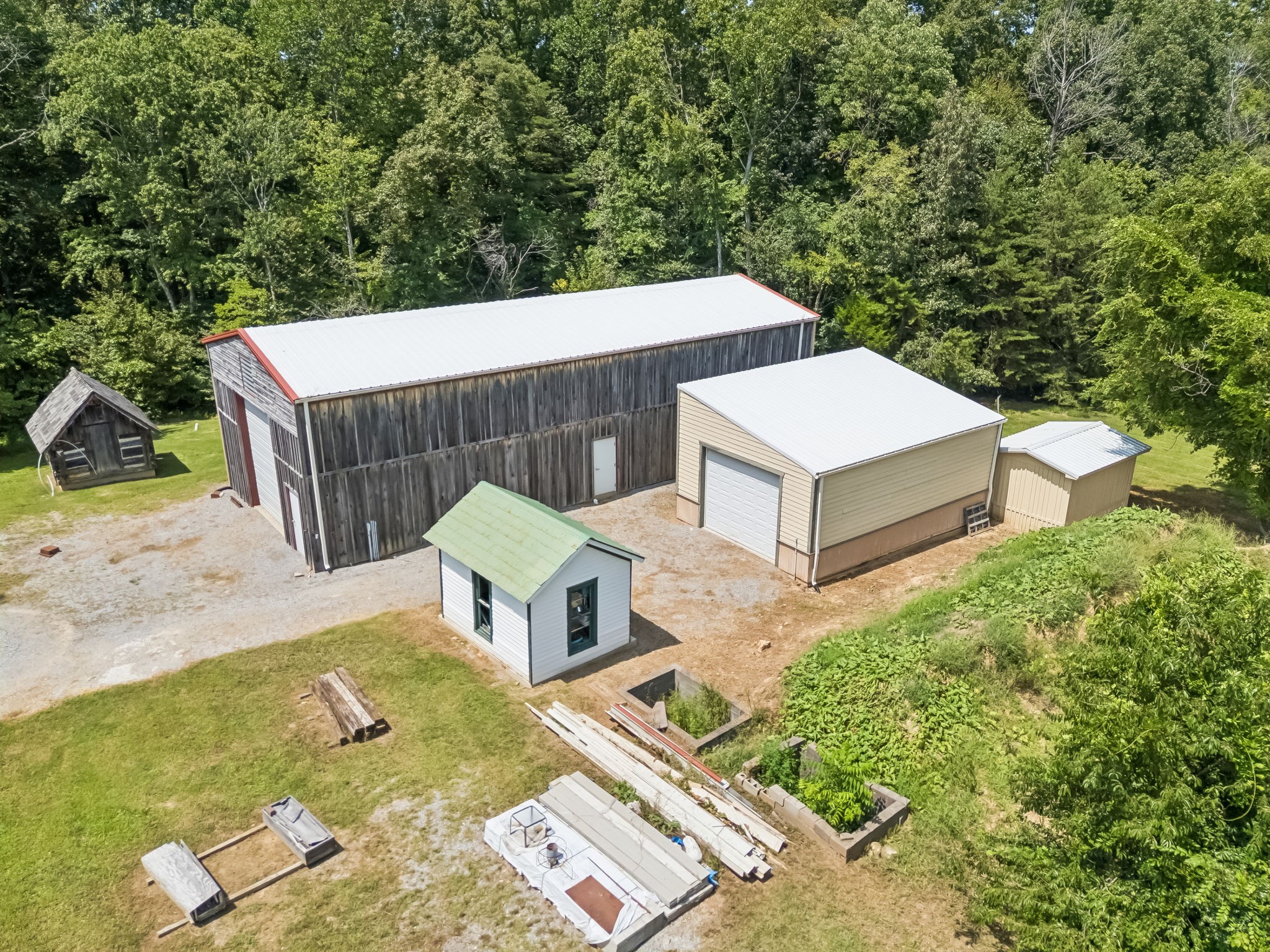 1374 Peter Pond Rd
