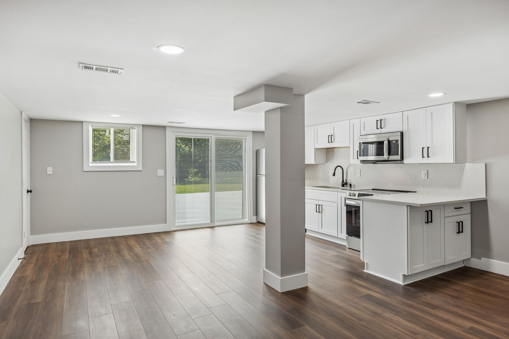 387 Ocala Dr