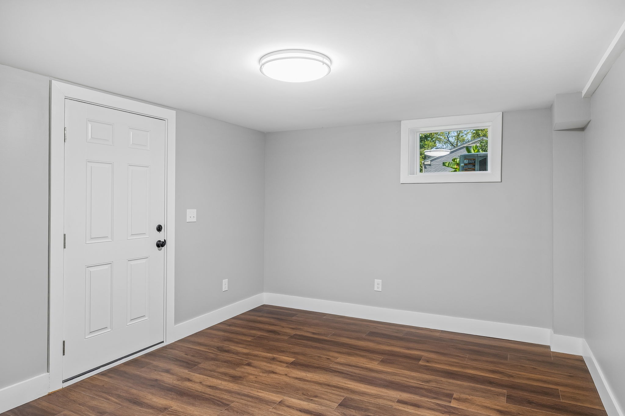 387 Ocala Dr