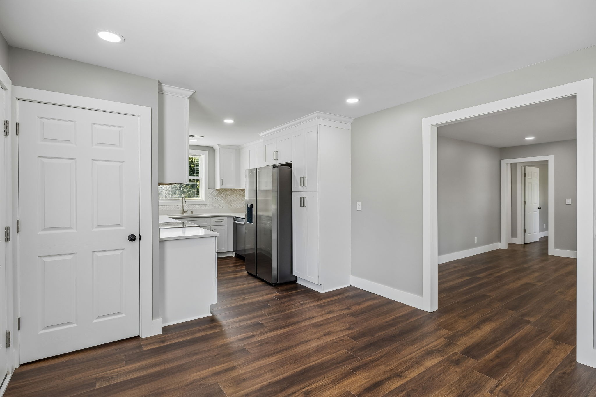 387 Ocala Dr
