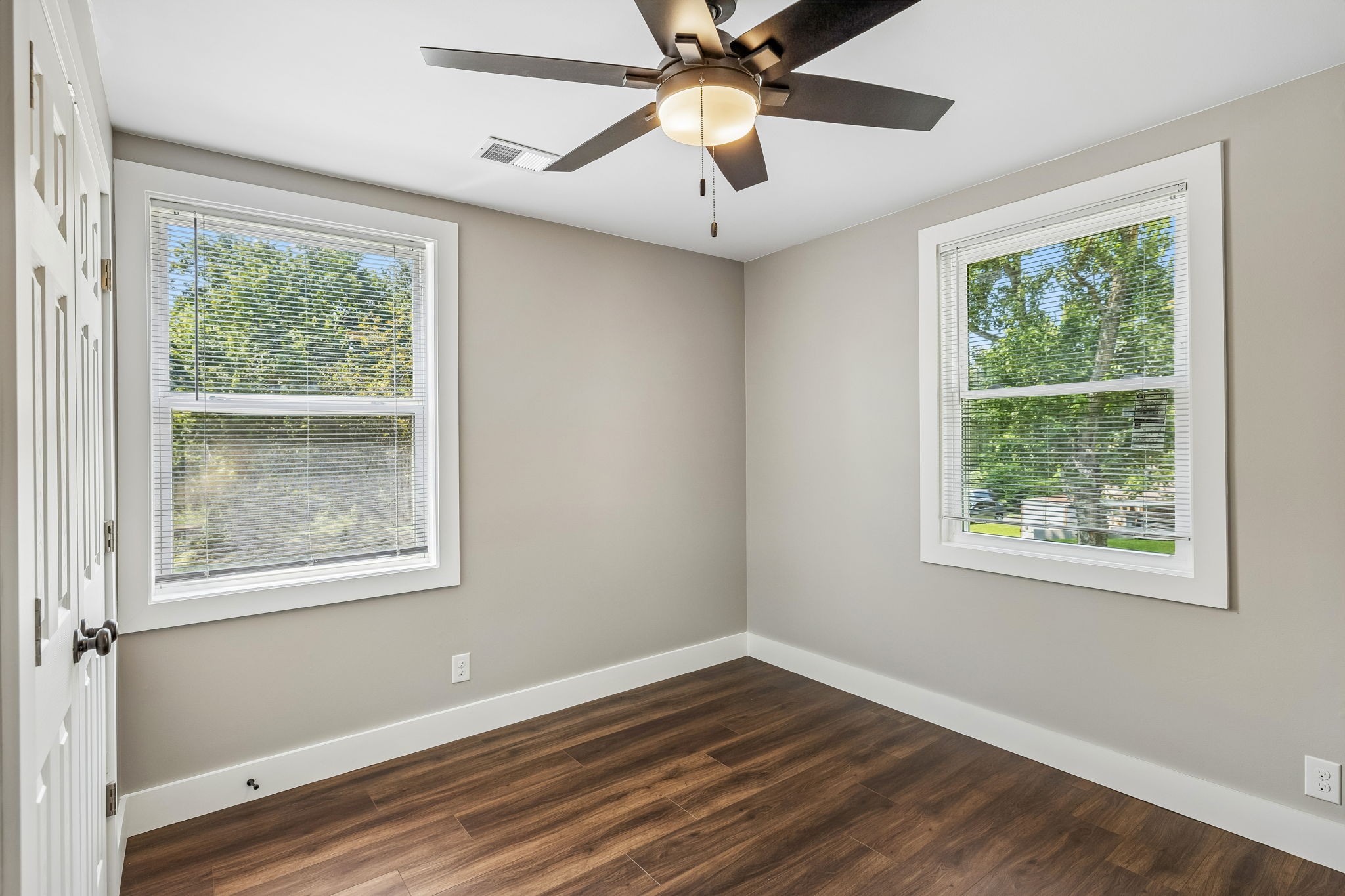 387 Ocala Dr