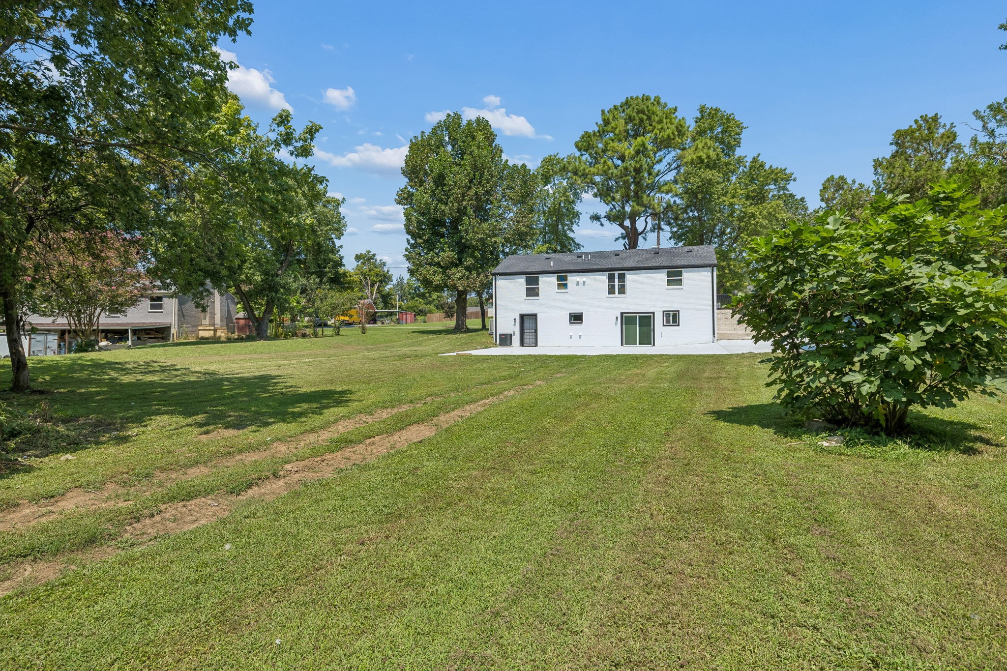 387 Ocala Dr