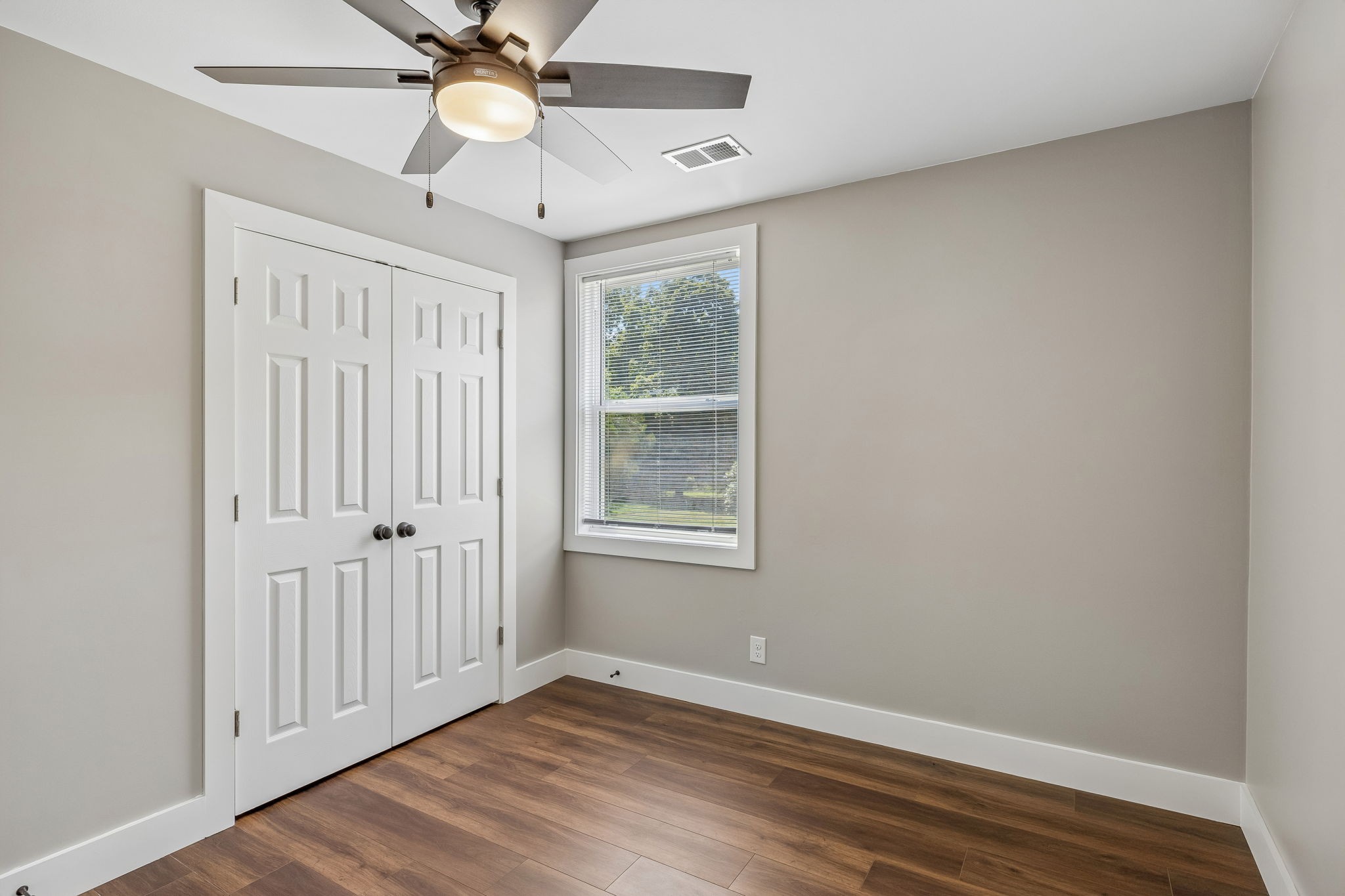 387 Ocala Dr