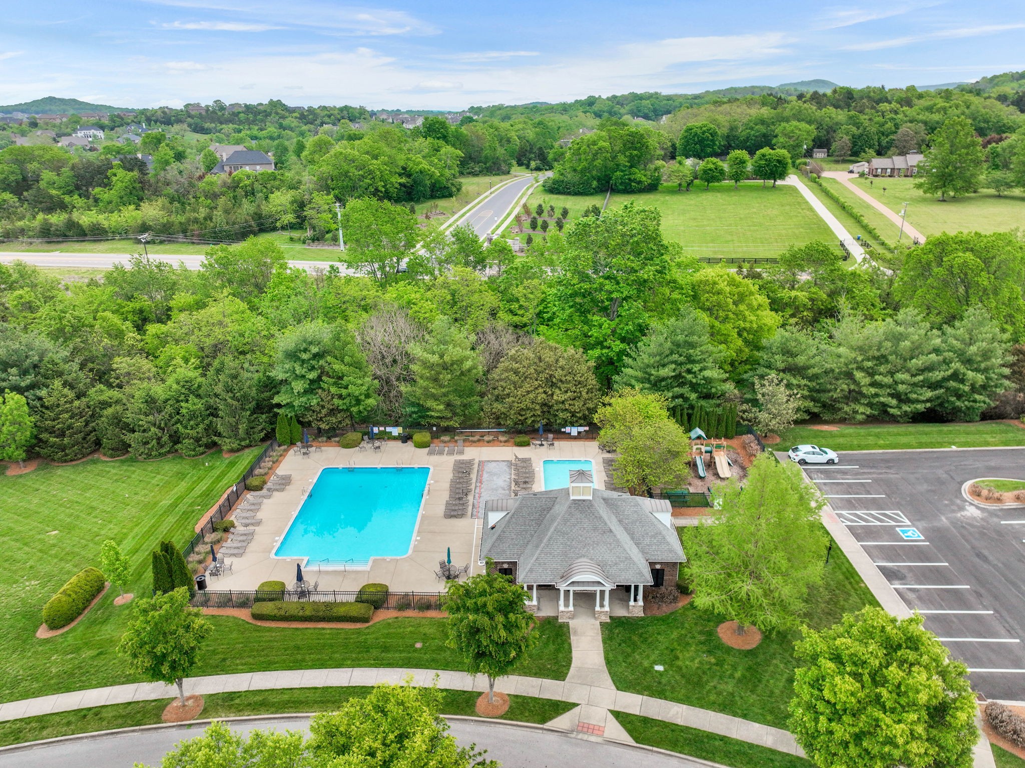 601 Patriot Ln