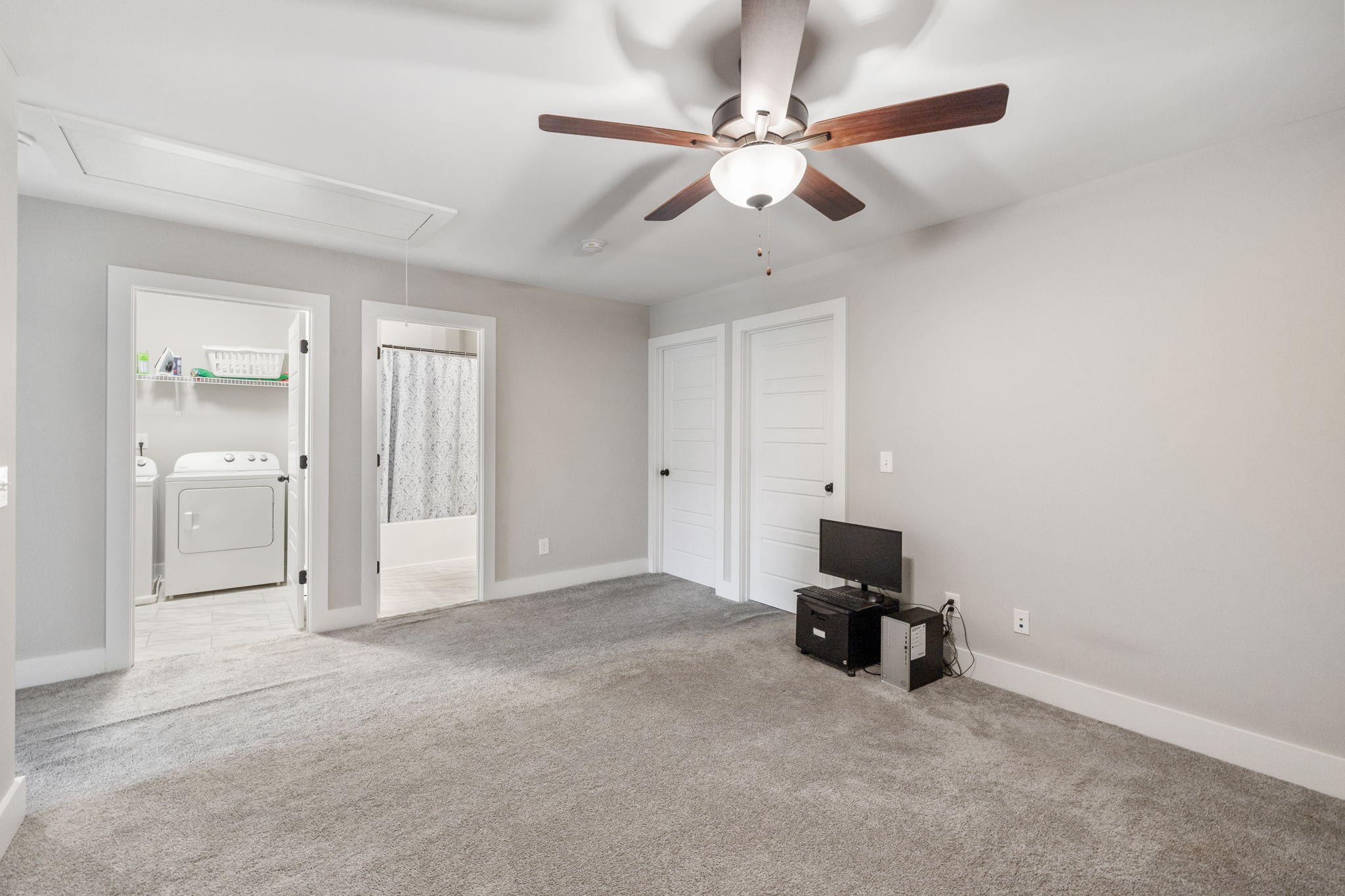 3352 Alta Ln
