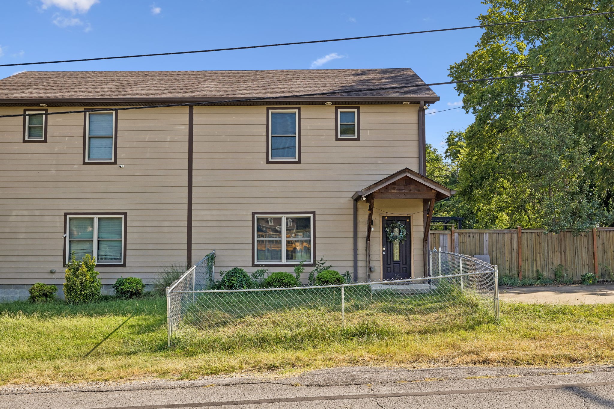 421 Joy Ave