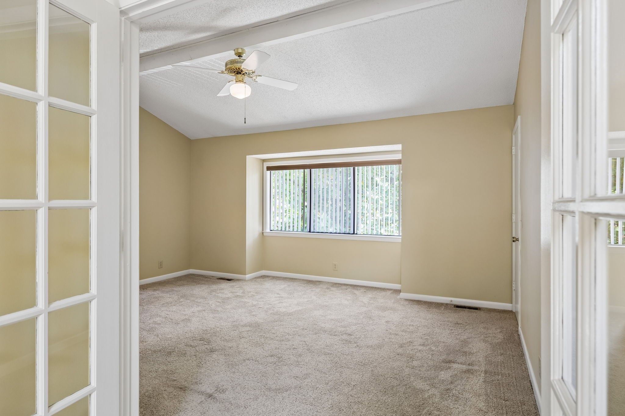 716 Barlin Ct