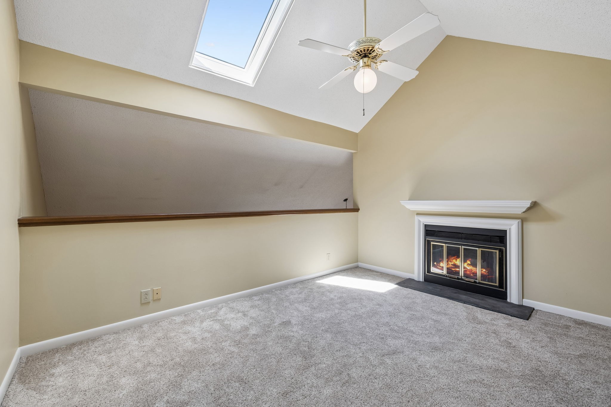 716 Barlin Ct