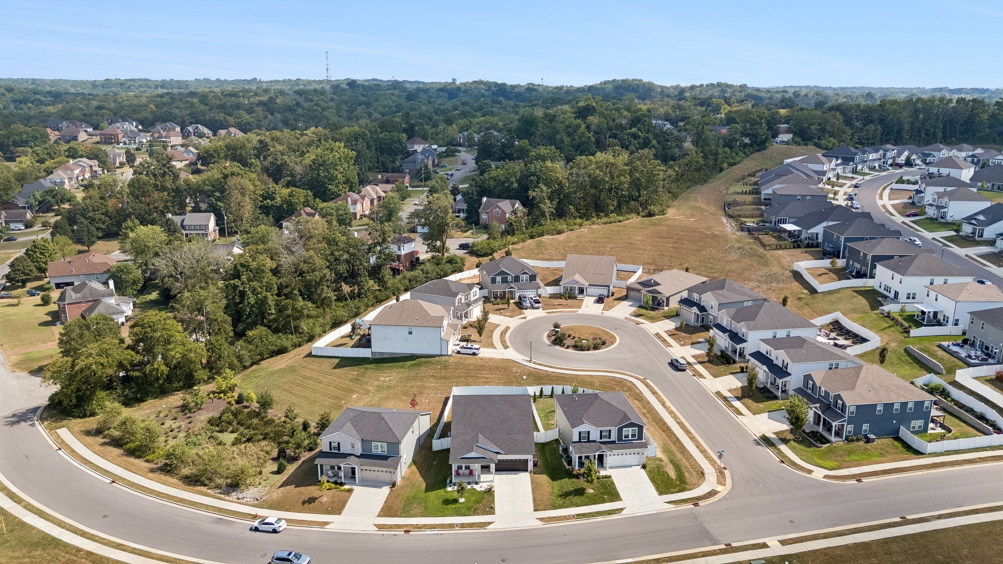4877 Myra Dr
