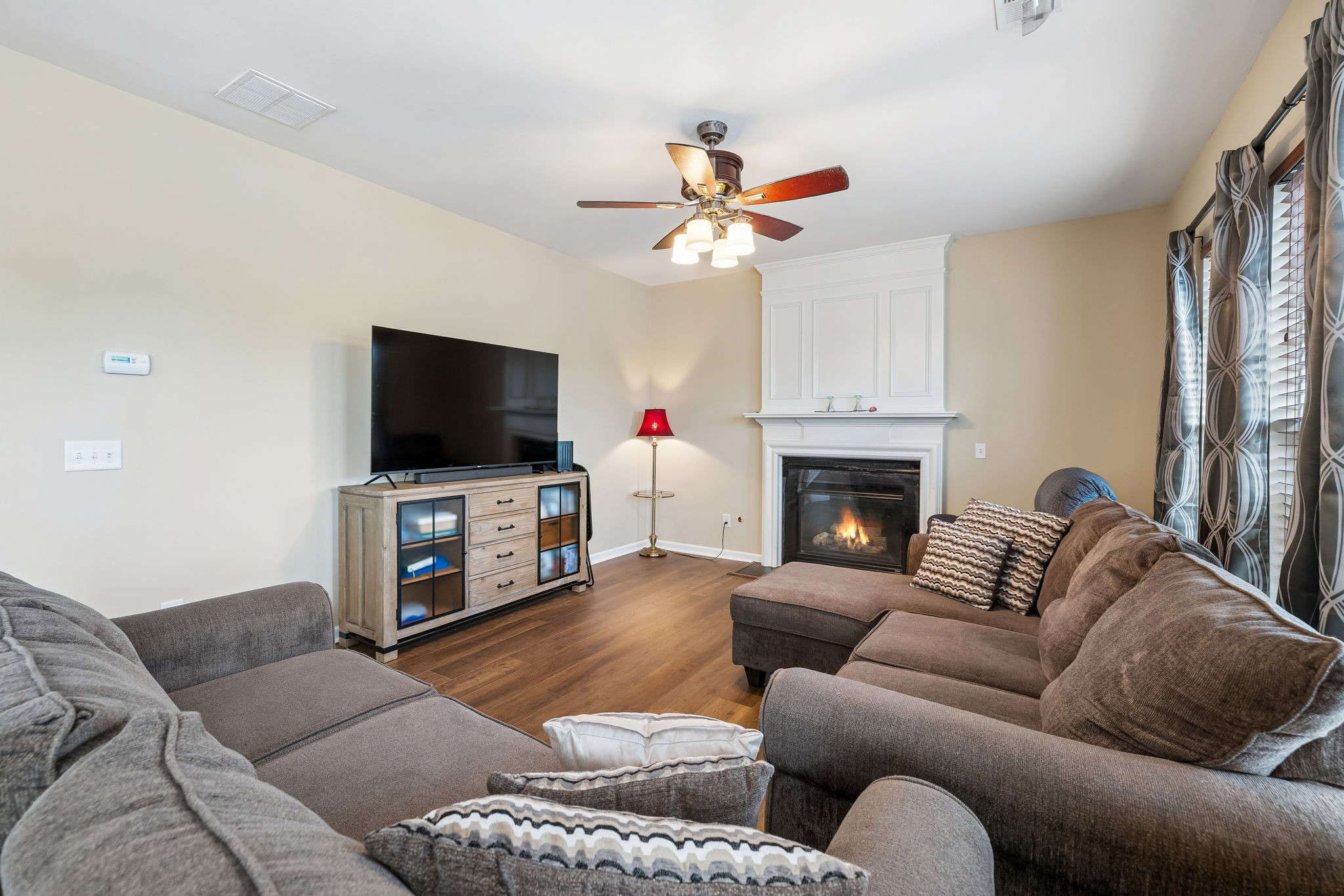 1713 Kendall Cove Ln
