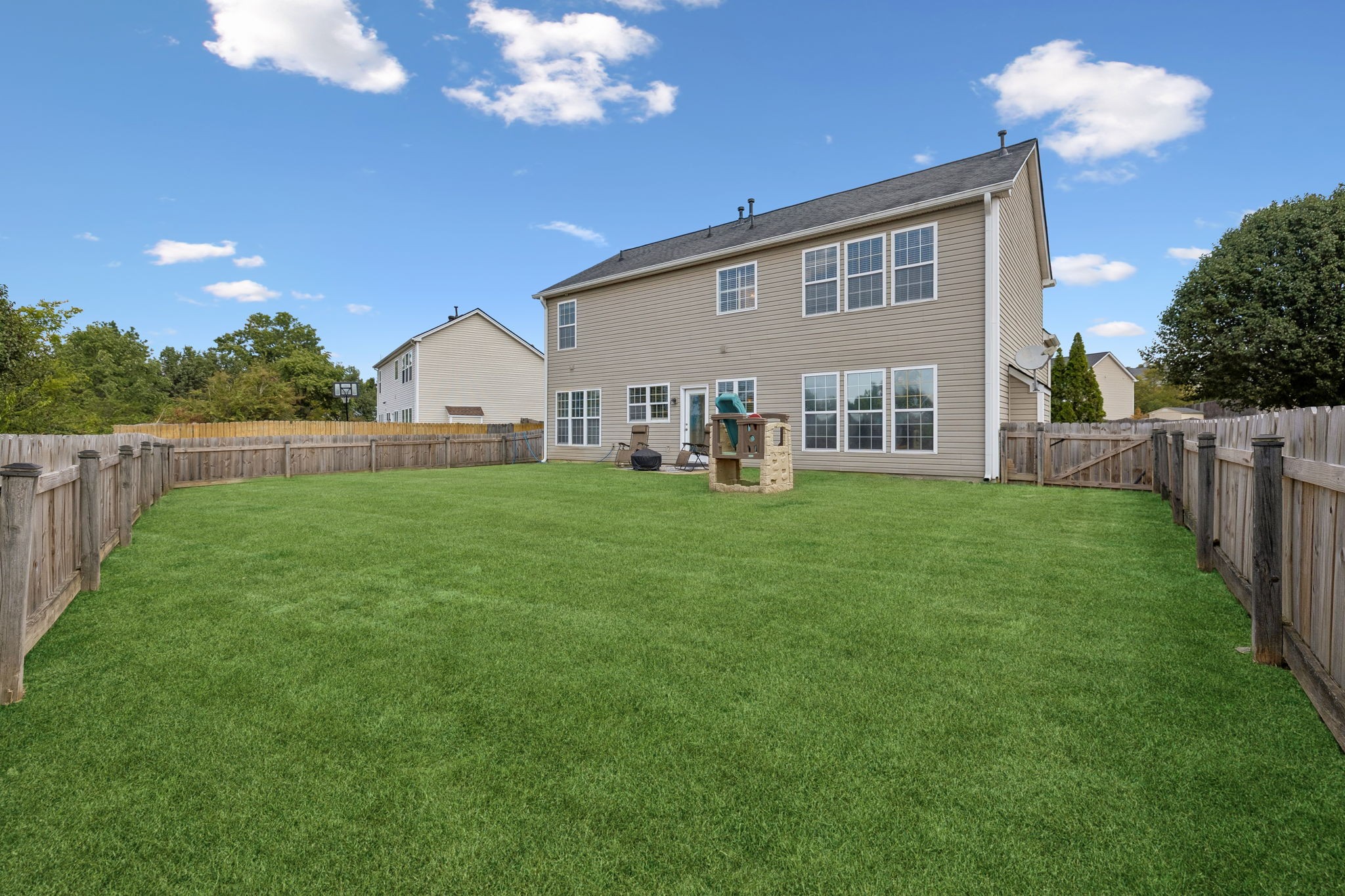 1713 Kendall Cove Ln