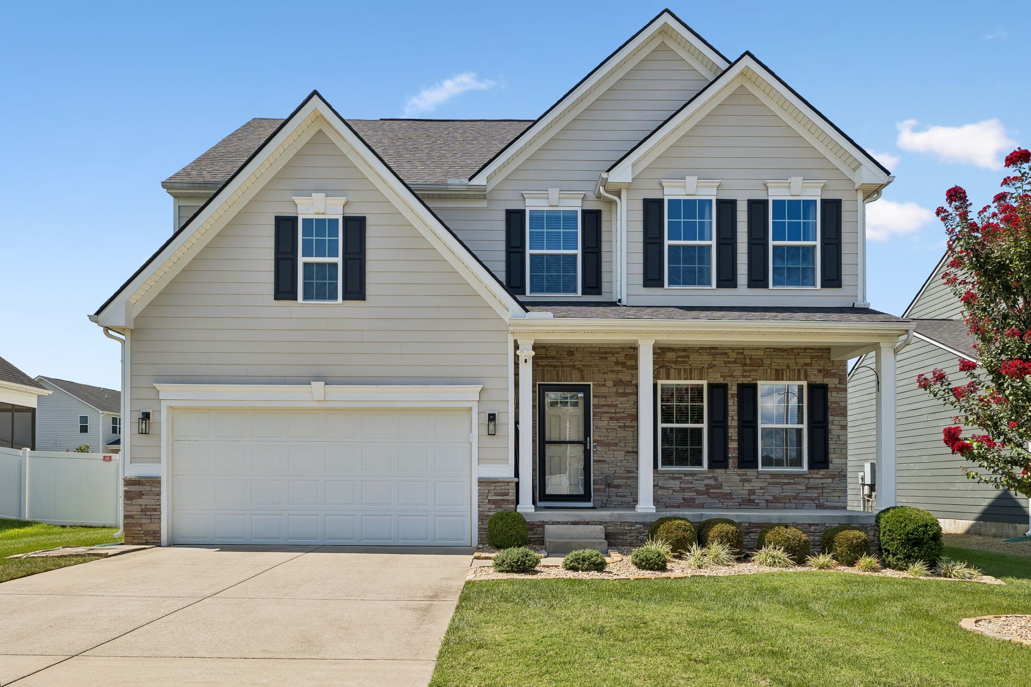 2852 Bluestem Ln