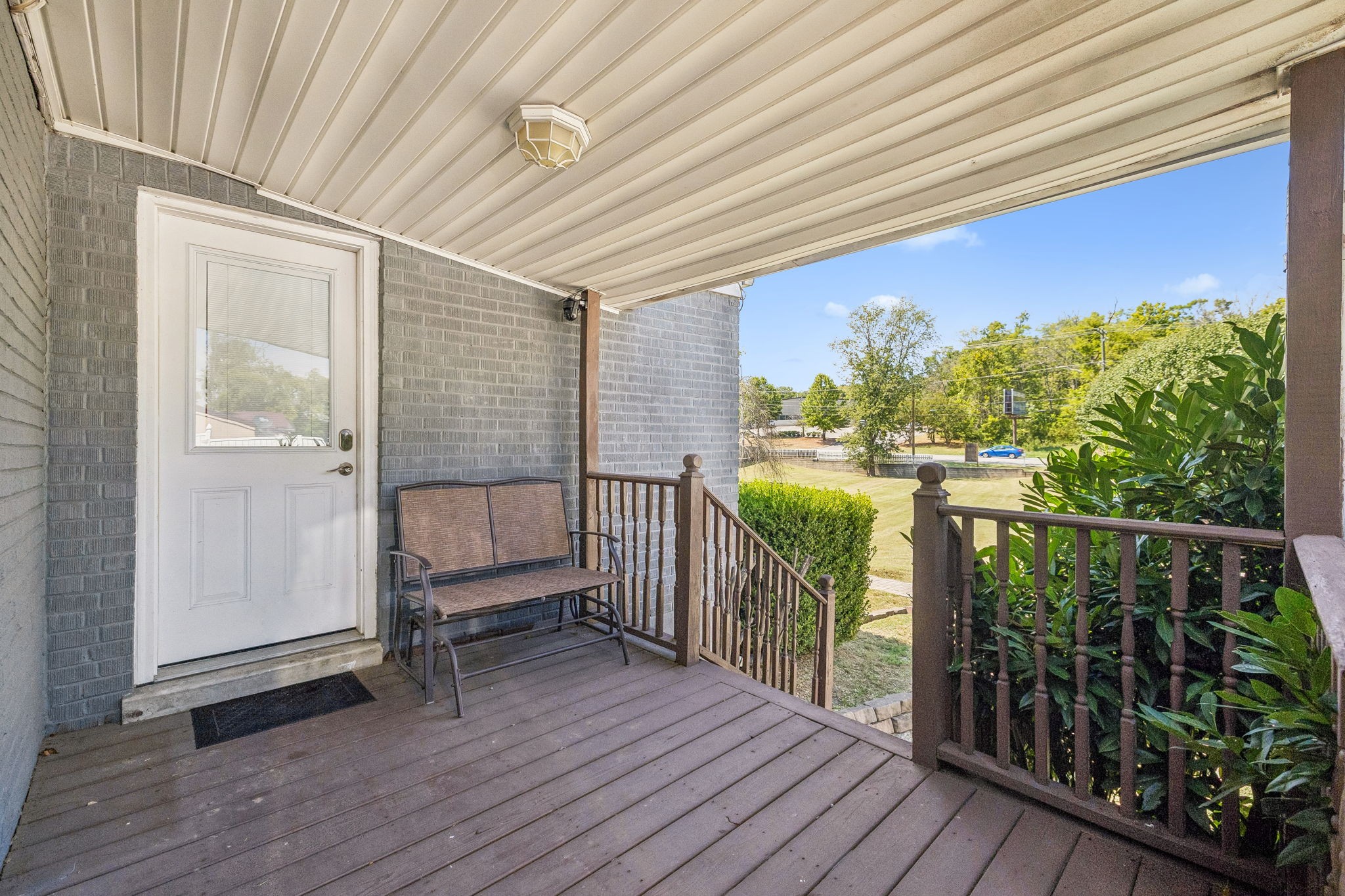1332 S Dickerson Rd