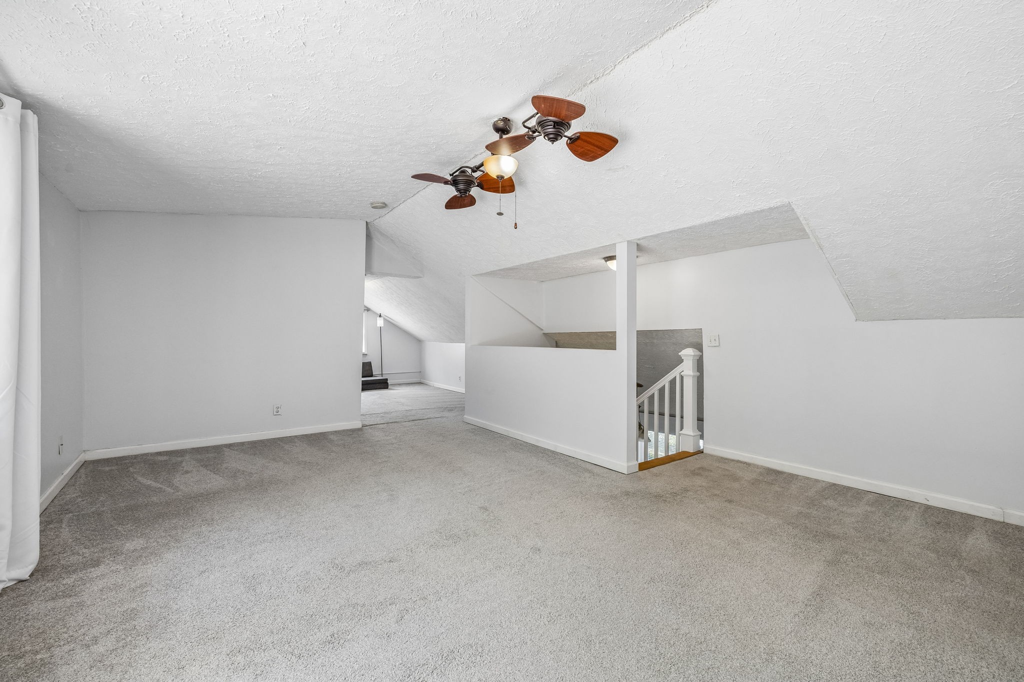 1332 S Dickerson Rd