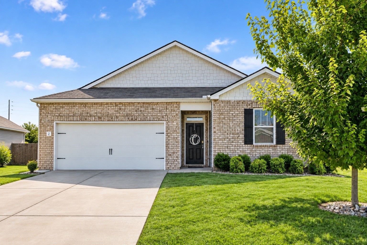 432 Lauren Ln