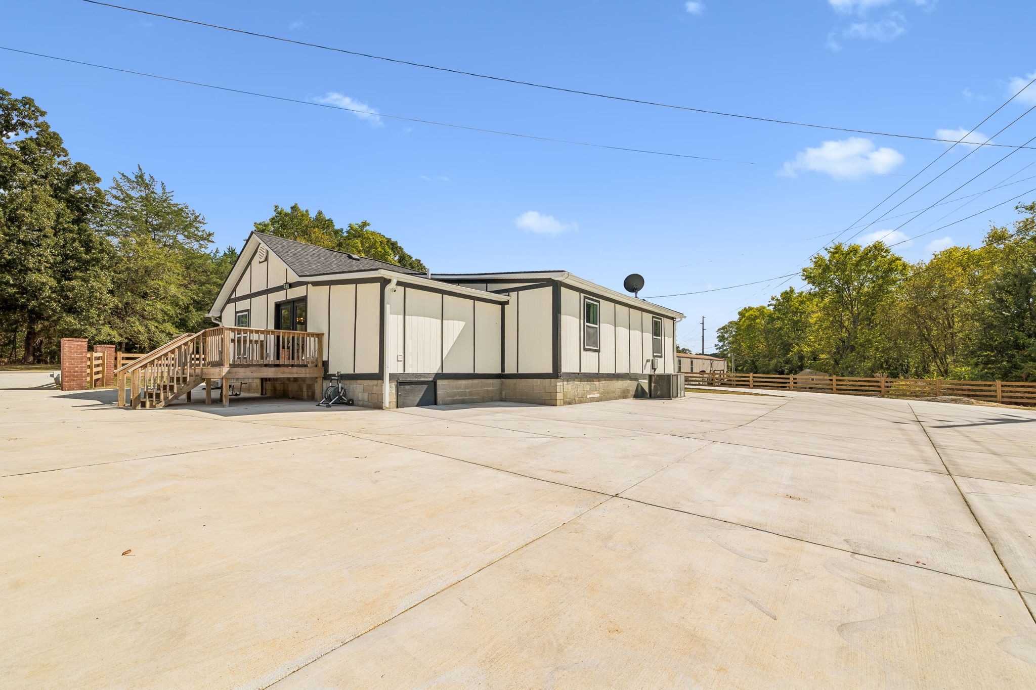 520 S Posey Hill Rd
