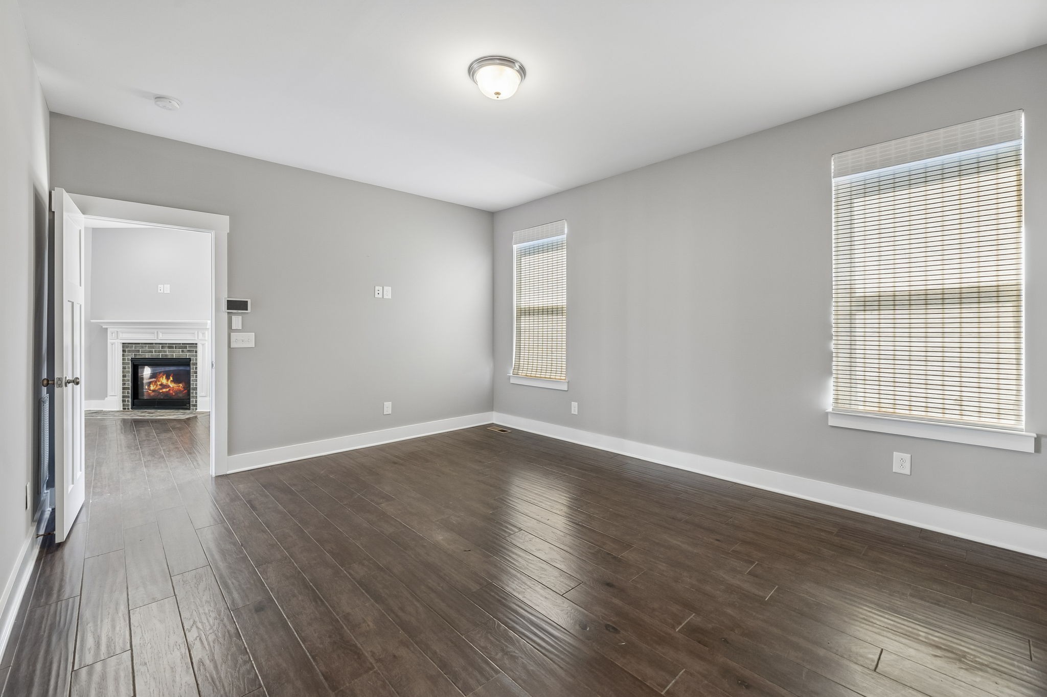 2001 Oliver Dr