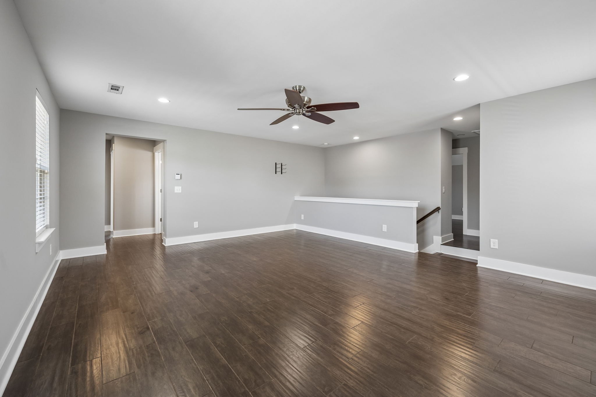 2001 Oliver Dr