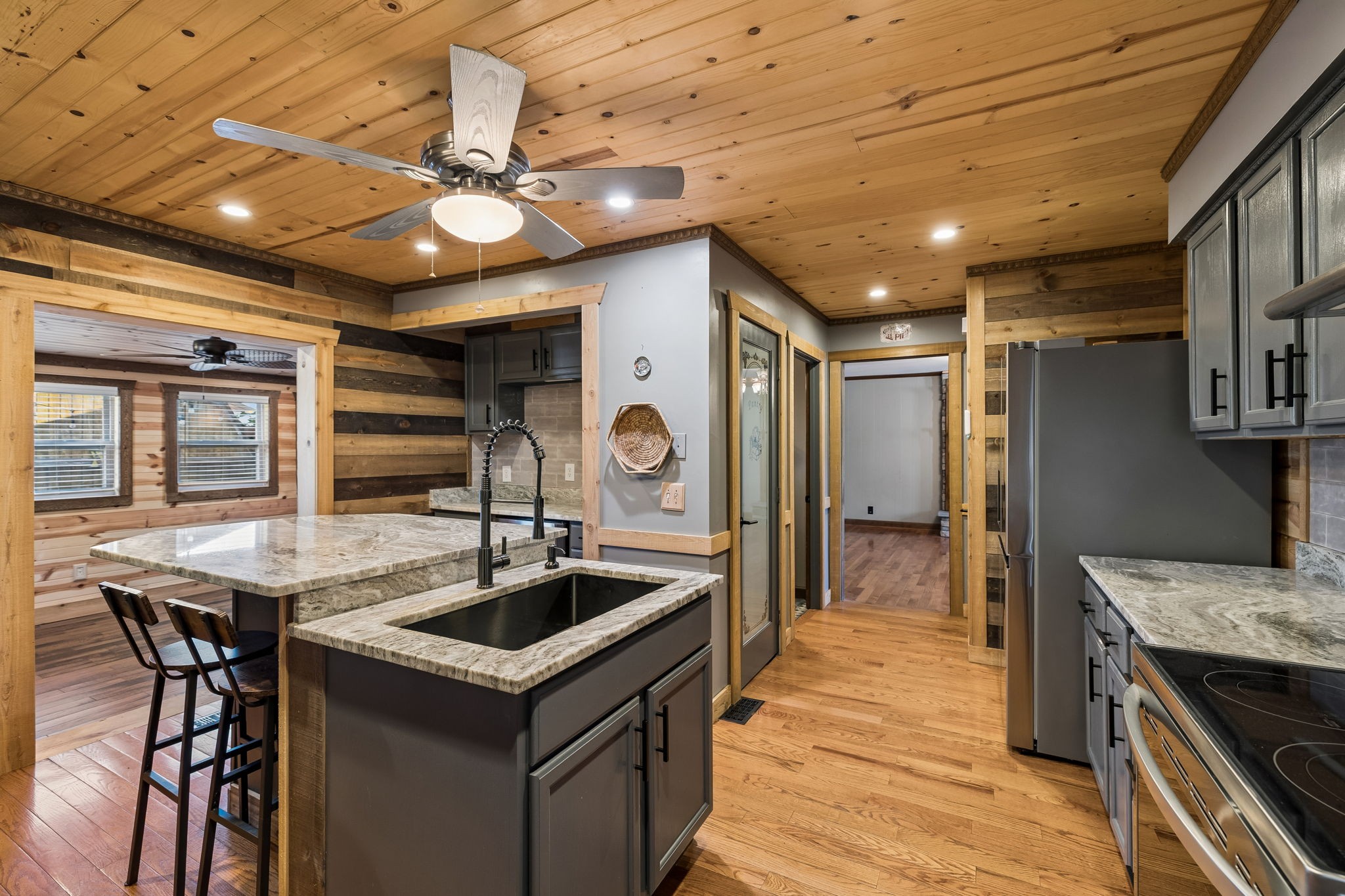 2916 Starboard Dr