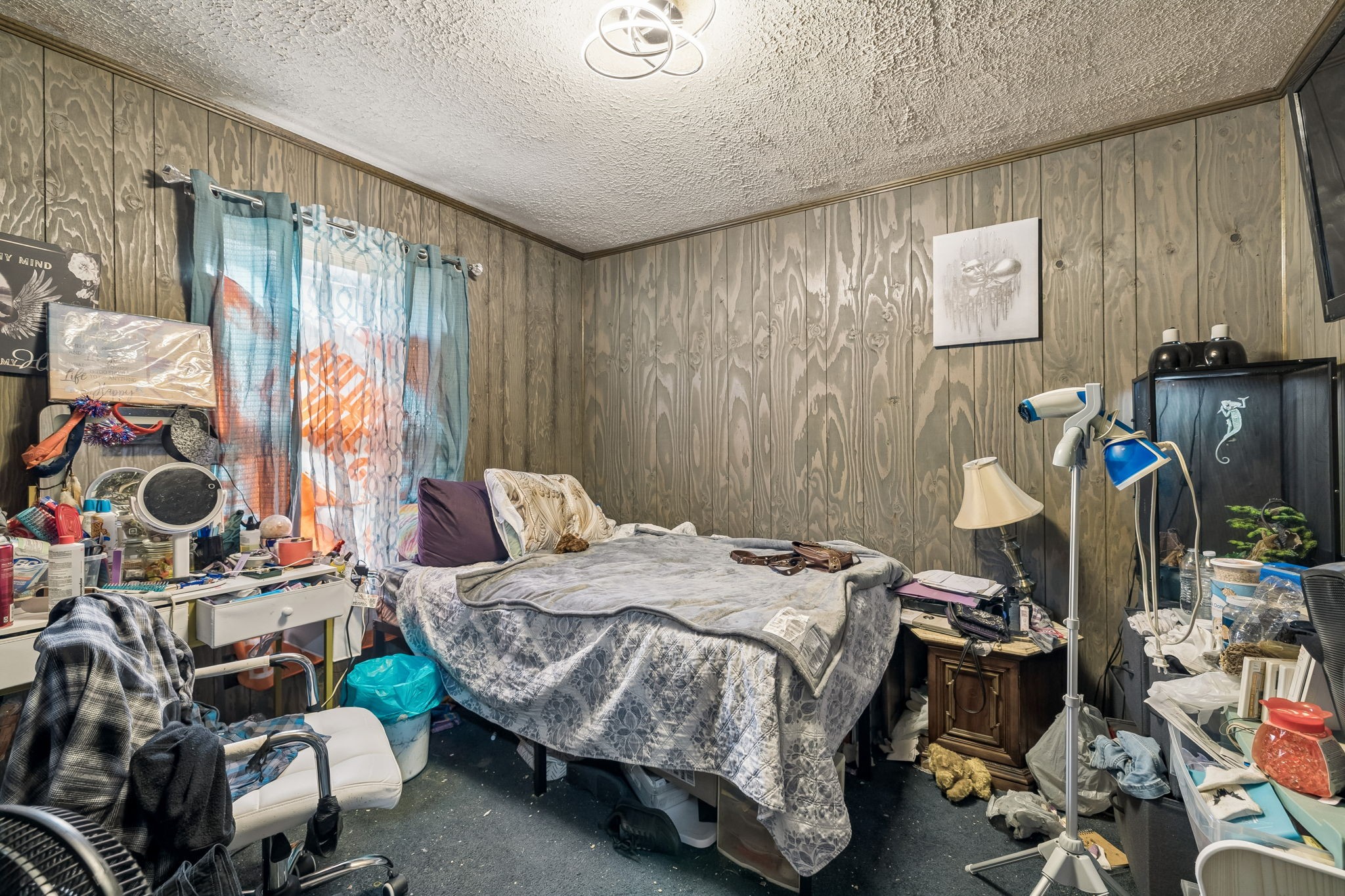 179 Lakeside Dr