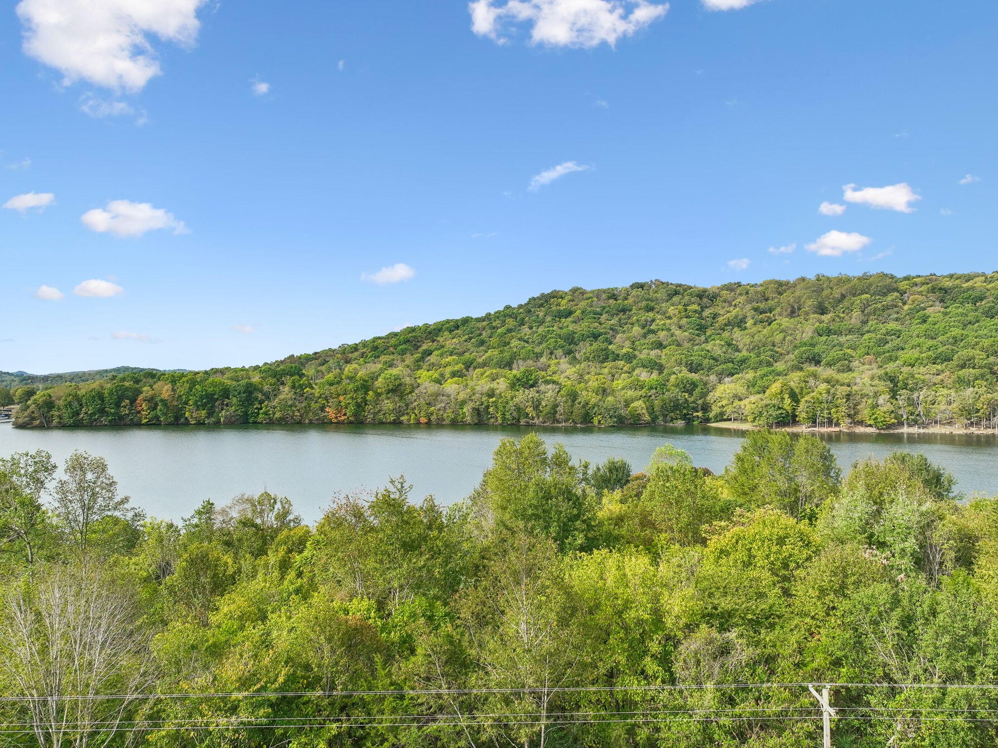 179 Lakeside Dr