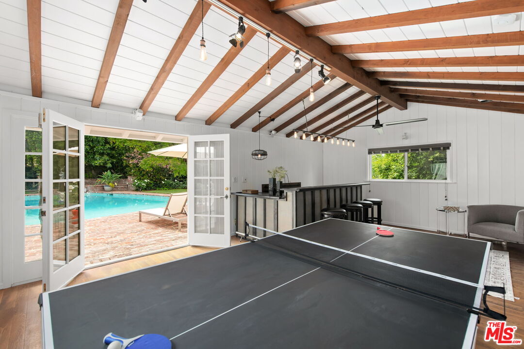 17949 Karen Dr