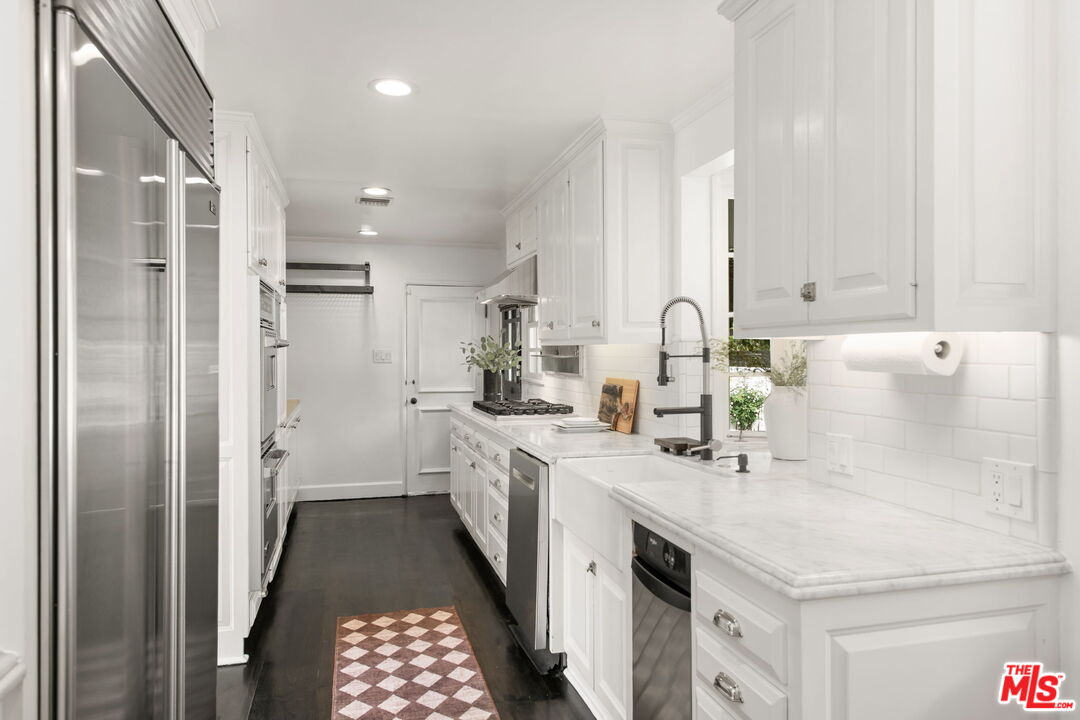 17949 Karen Dr