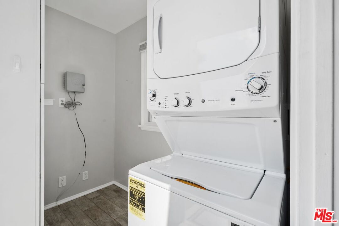 1019 Amherst Ave