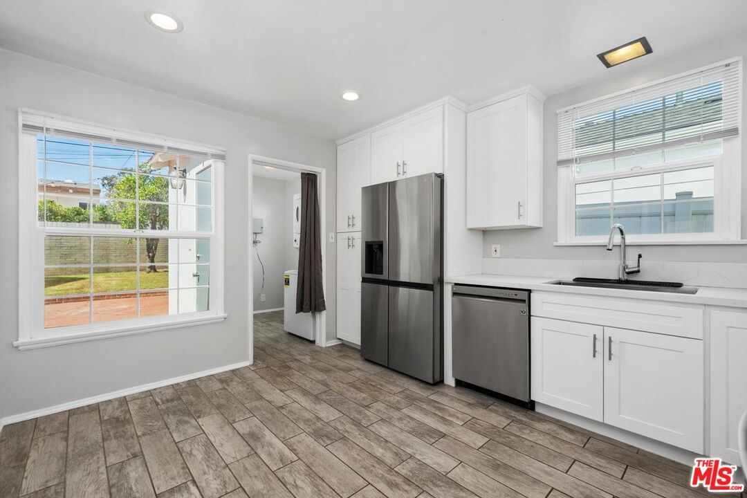 1019 Amherst Ave