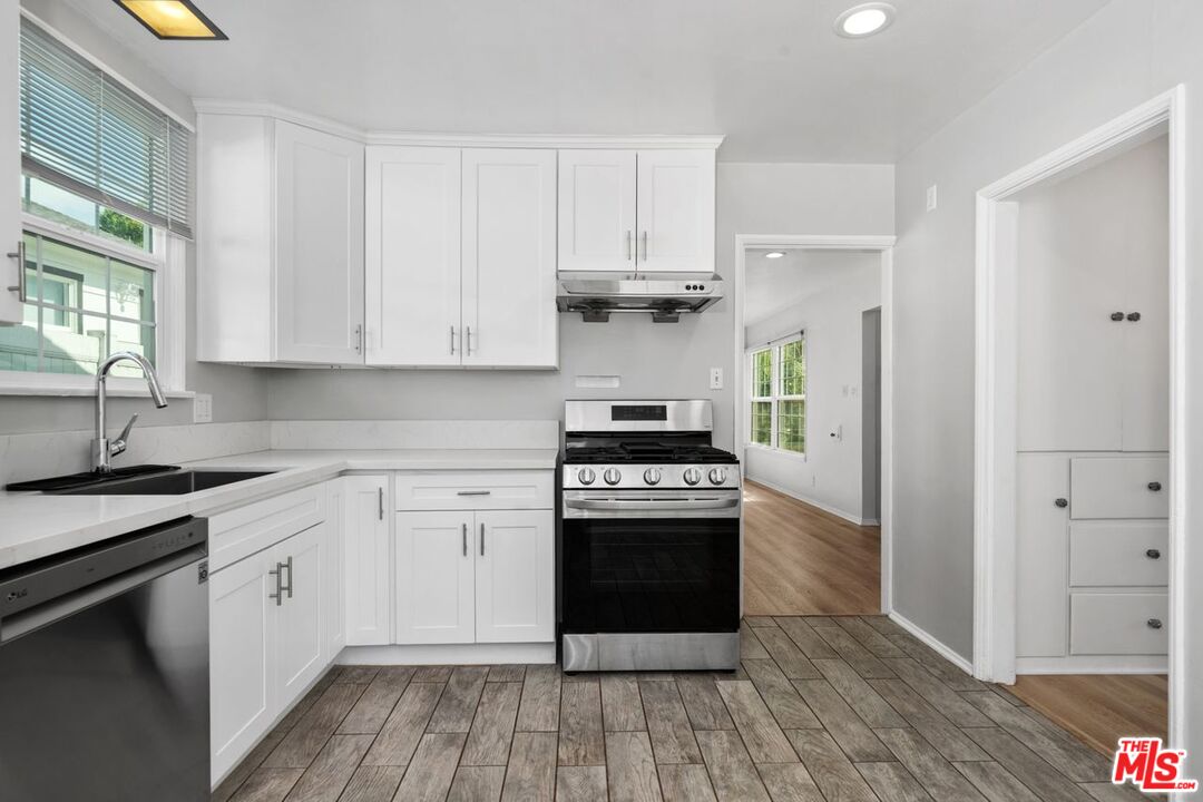 1019 Amherst Ave