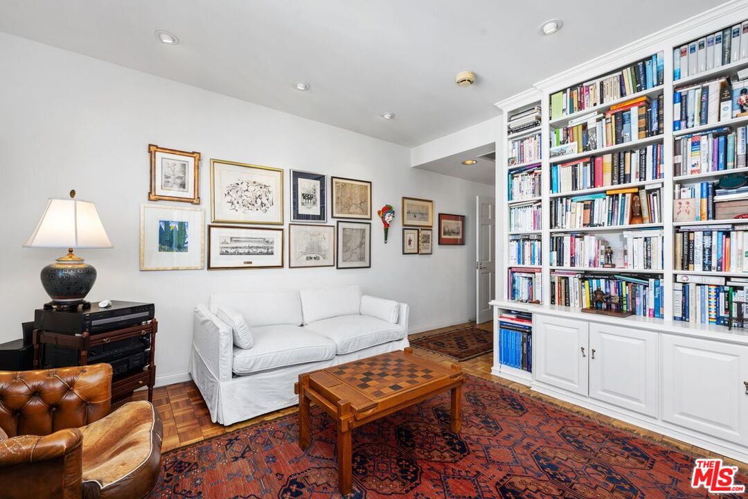 10724 Wilshire Blvd Unit: 1104