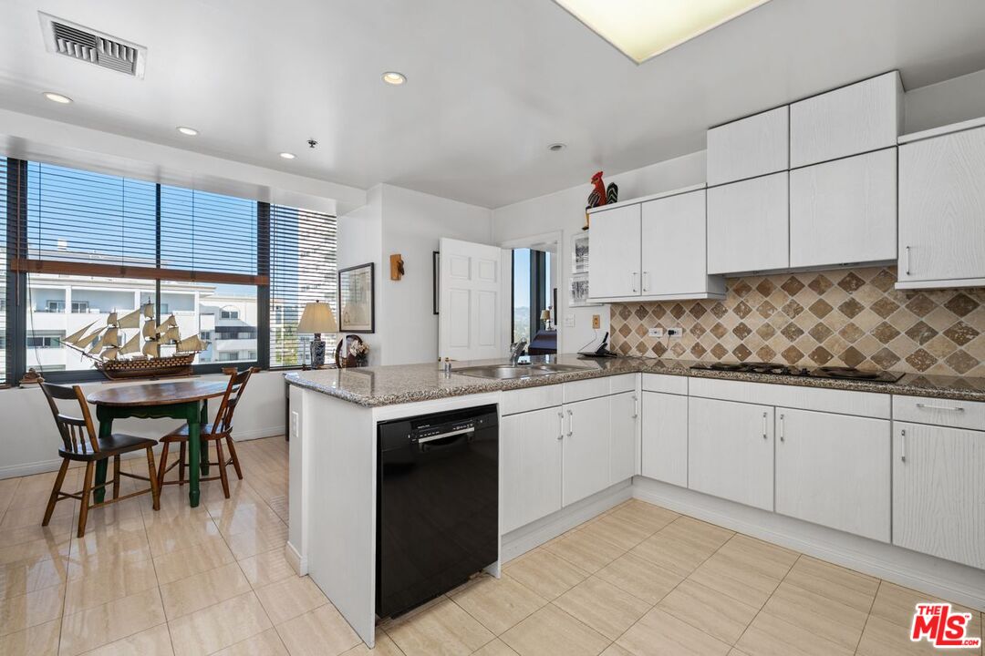 10724 Wilshire Blvd Unit: 1104