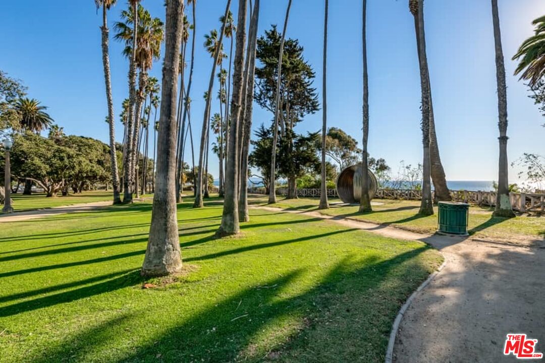 701 Ocean Ave Unit: PHD