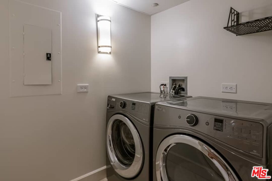 701 Ocean Ave Unit: PHD