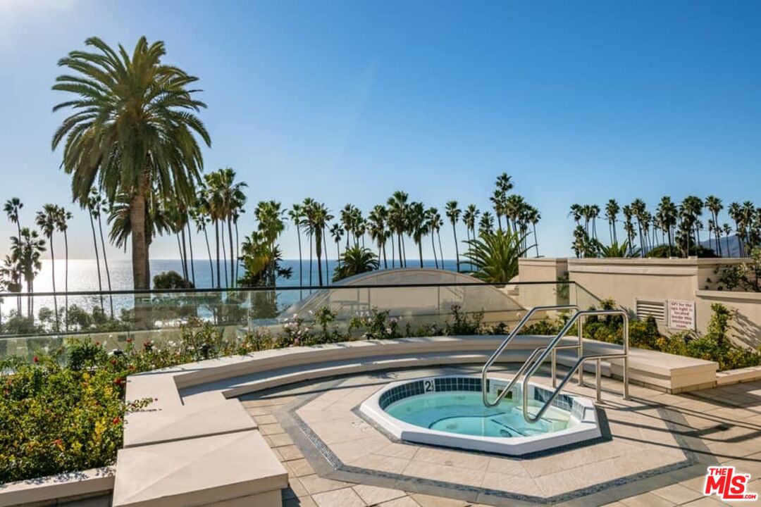 701 Ocean Ave Unit: PHD