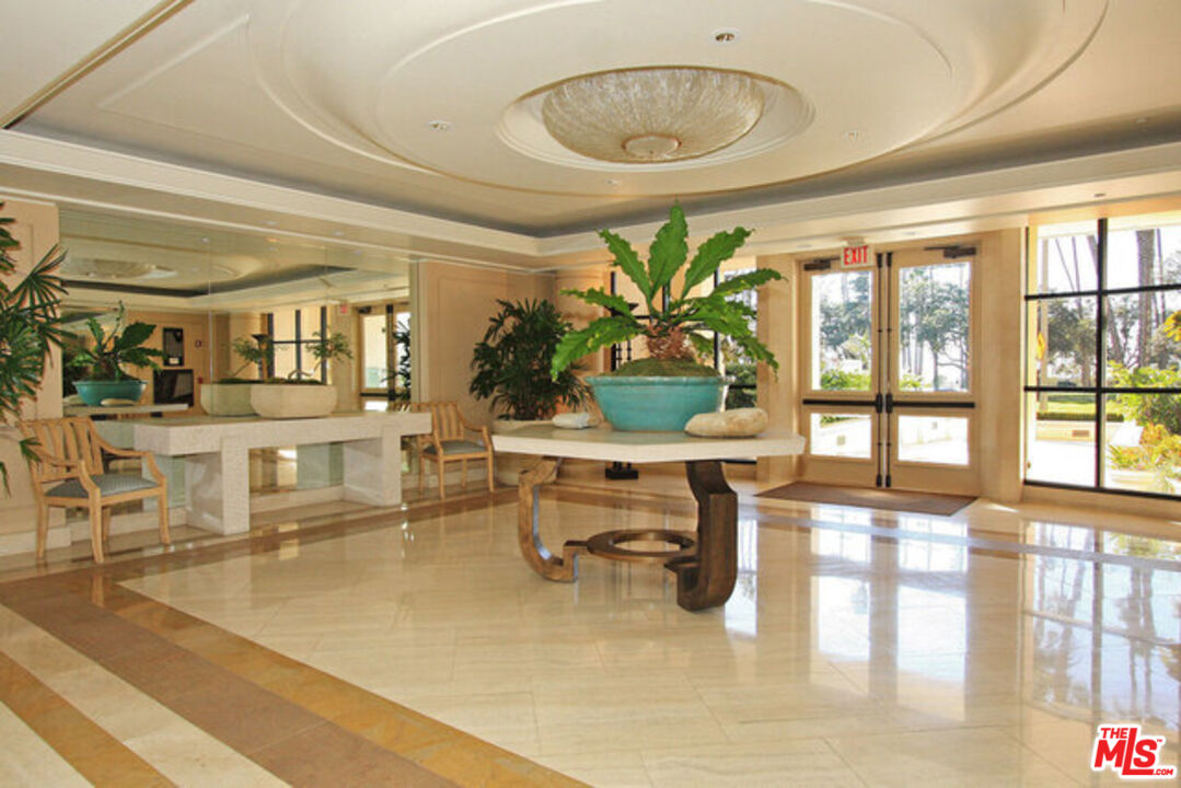 701 Ocean Ave Unit: PHD