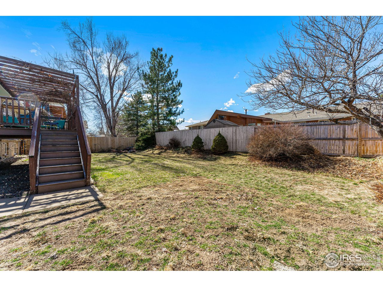 145 Manhattan Dr