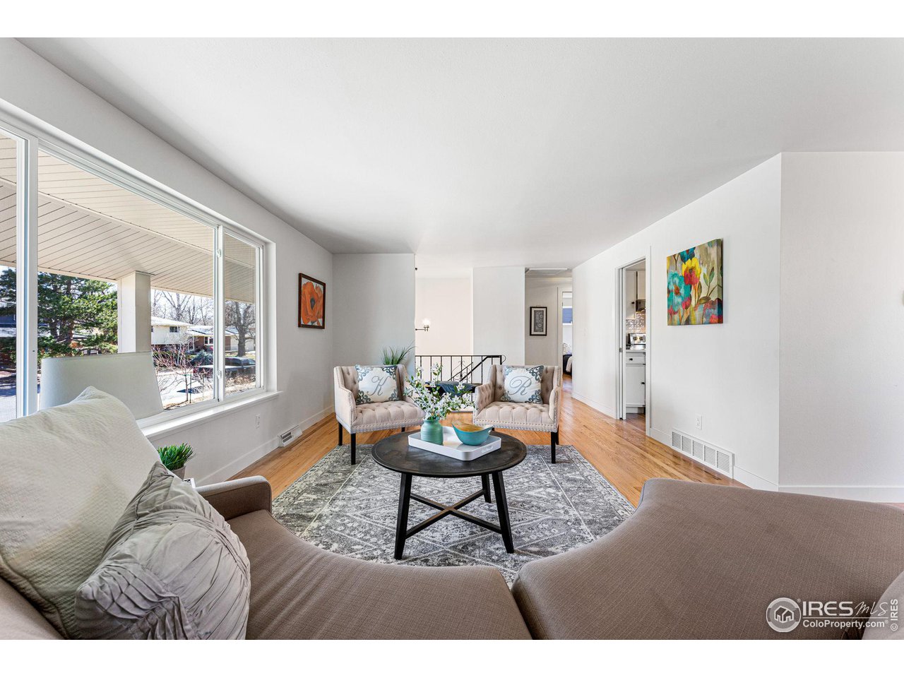 145 Manhattan Dr
